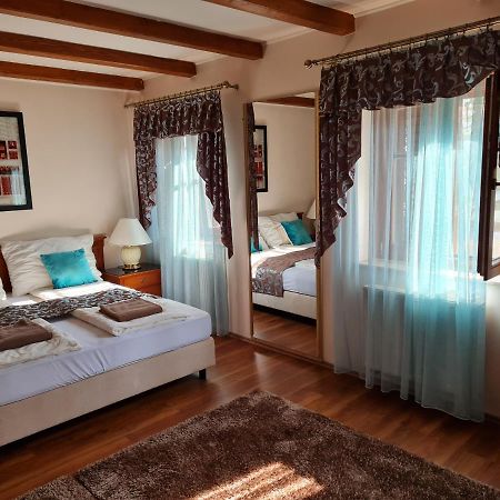 Toroes Panzio Bed and Breakfast Szabolcs Eksteriør billede