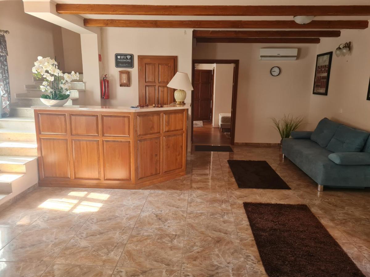 Toroes Panzio Bed and Breakfast Szabolcs Eksteriør billede